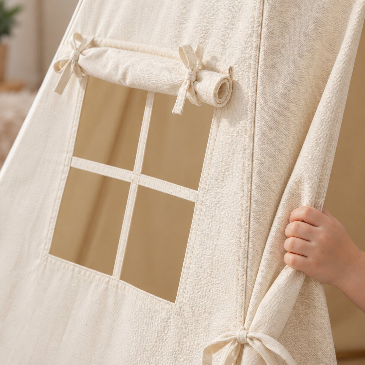 Close-up of the Natural Beige cotton canvas and stitching