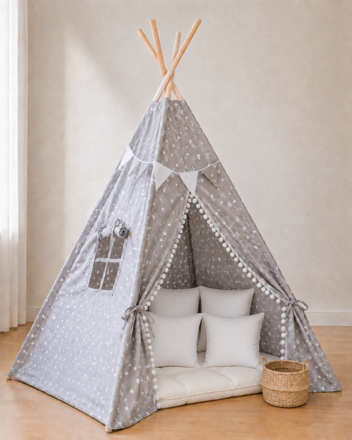 Grey Star Print Kids Teepee – Full den set with mat, cushions, bunting and storage basket