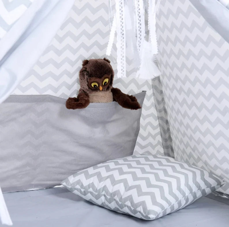 Grey Striped Kids Teepee – detail photo