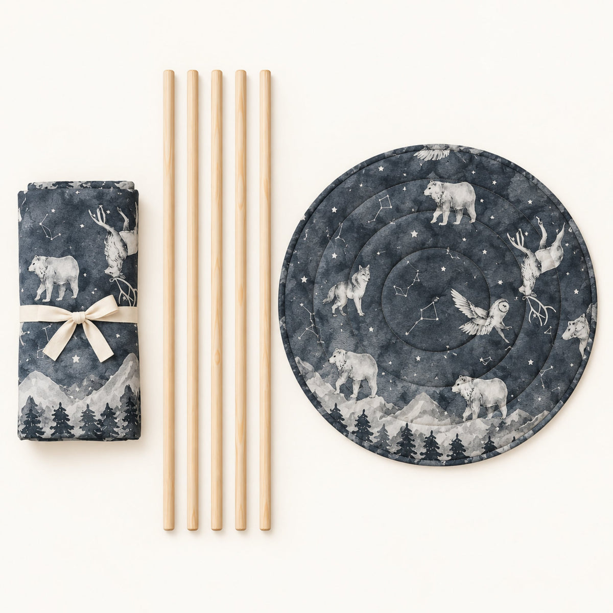What comes in the box: folded canvas, five pine poles and the round padded mat